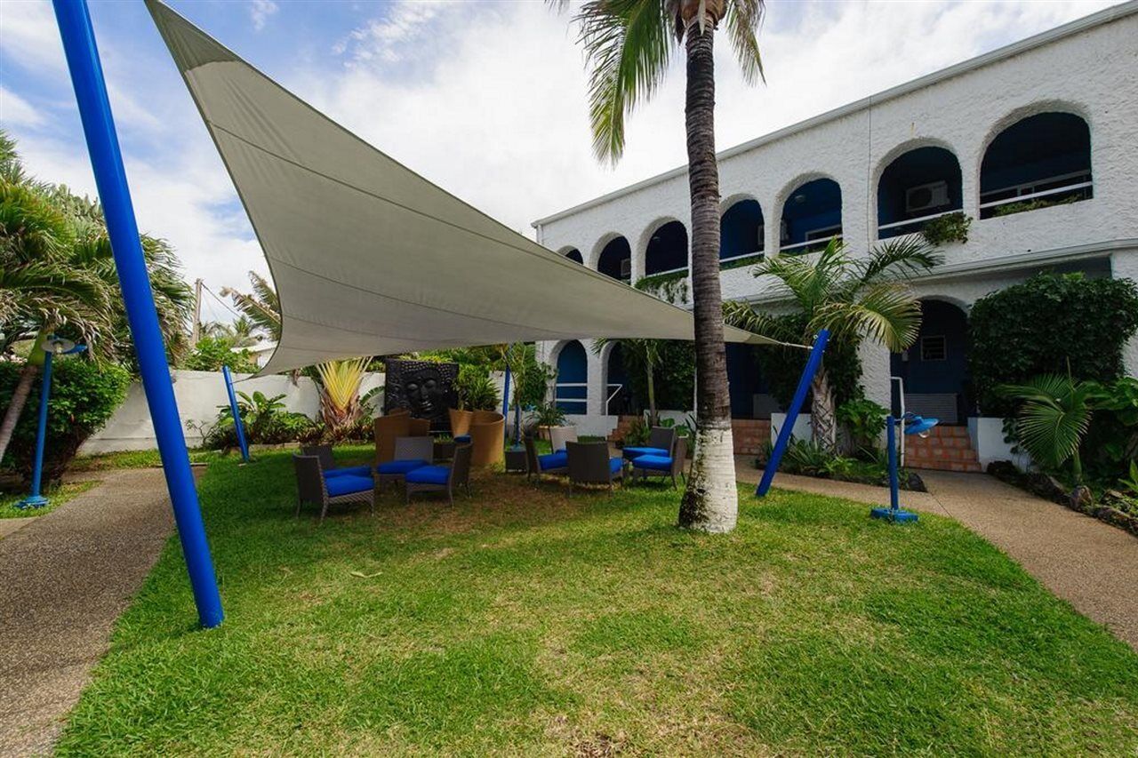 Hotel Le Victoria Saint Pierre Εξωτερικό φωτογραφία